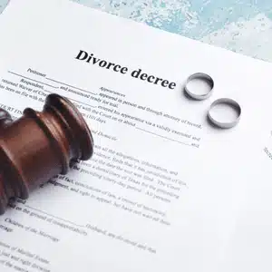 A divorce decree and rings represent the end of marriage, including annulment in Montana filings